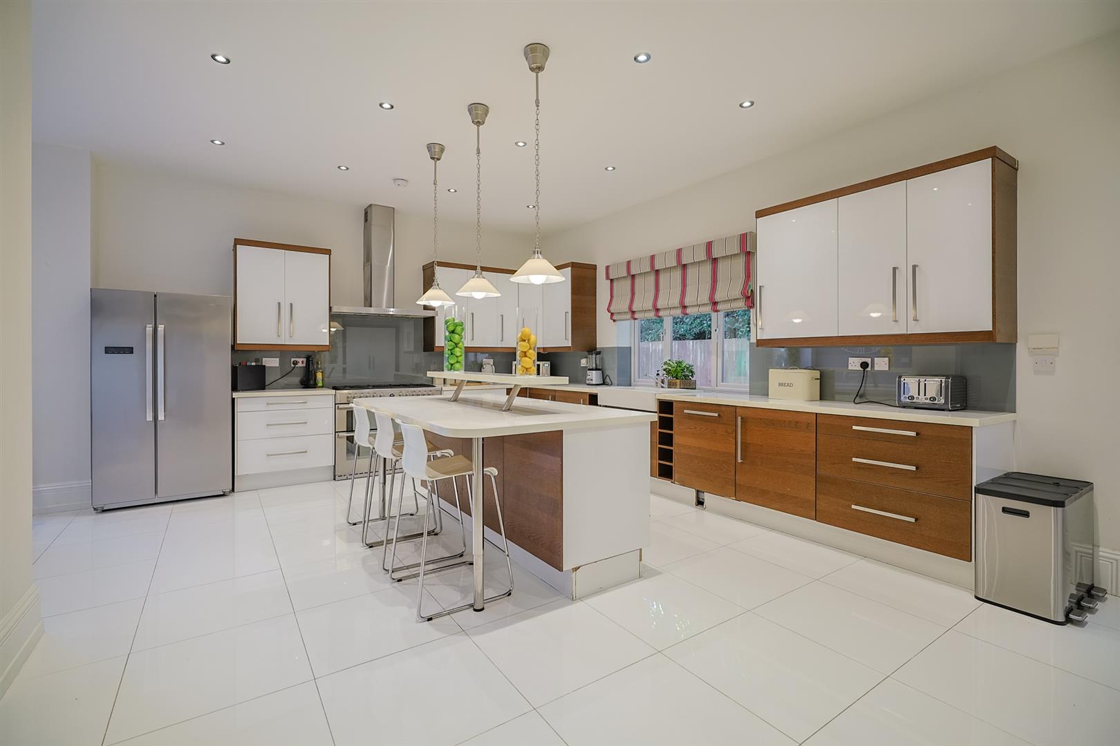 Uplands, Gowerton, Swansea, SA4 3ET